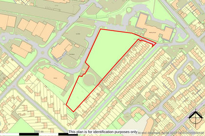 2.4 acres of Development Land for auction in Dunstable