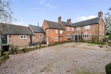 6.5 acres of House with Land for sale in Hinstock