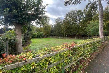 Building Plot for sale in Sawston