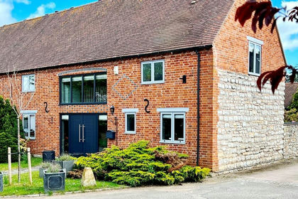 Barn Conversion for sale in Bidford-on-Avon