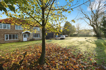 Cottage for sale in Glentham