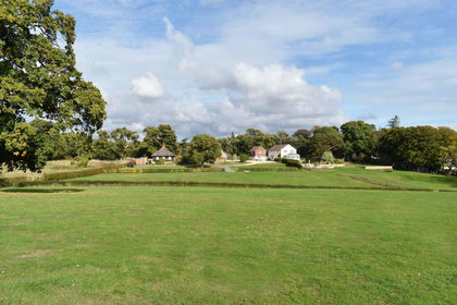 8.6 acres of House with Land for sale in Boldre