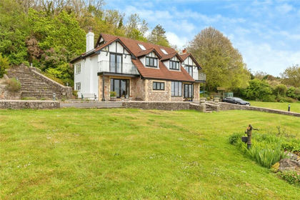 7.5 acres of Land for sale in Tickenham