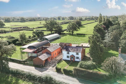 7.1 acres of House with Land for sale in Maelor South