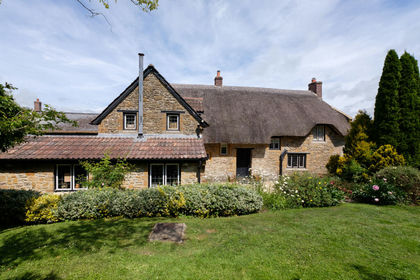 1 acre of Country Home for sale in Ryme Intrinseca