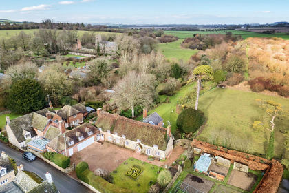 1.4 acres of House with Land for sale in Ogbourne St. George