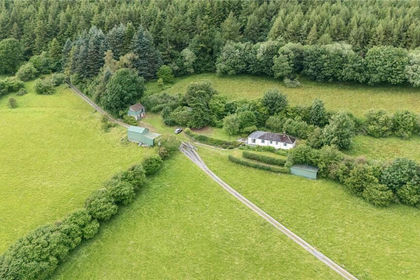 17 acres of House with Land for sale in Old Radnor