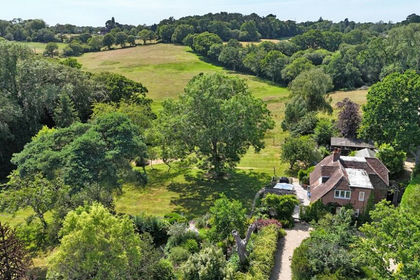3.2 acres of House with Land for sale in Boldre