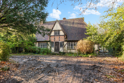 2 acres of House with Land for sale in North Mundham