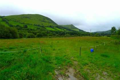 33.6 acres of Agricultural Land for sale in Llandinam