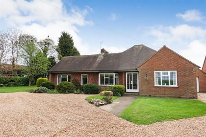 1.7 acres of House with Land for sale in Twycross