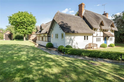1.3 acres of Cottage for sale in Finchampstead
