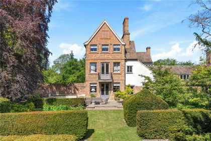 3 acres of Country Home for sale in Haslingfield