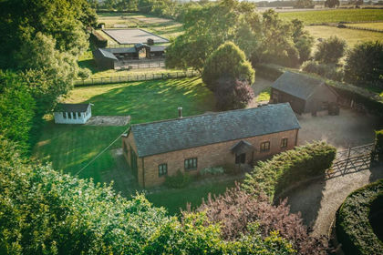 7 acres of Land for sale in Gawcott with Lenborough