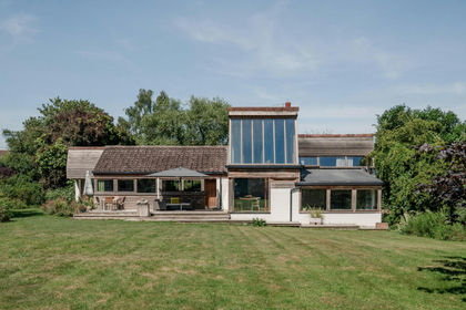 1 acre of House with Land for sale in Haddenham
