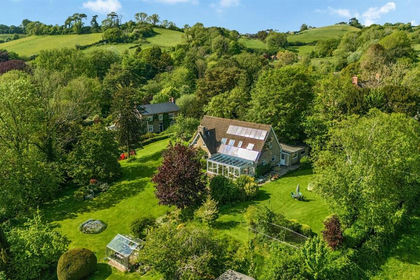 1.4 acres of House with Land for sale in Powerstock