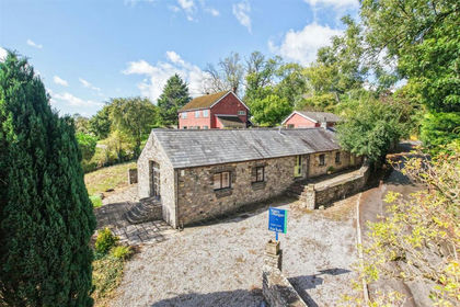 Barn Conversion for sale in Llanfair