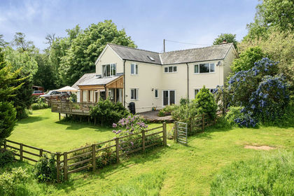 1.5 acres of House with Land for sale in Llansilin