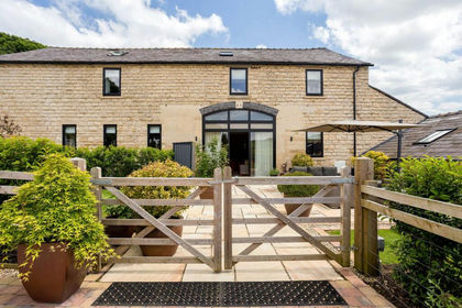 Barn Conversion for sale in Coberley