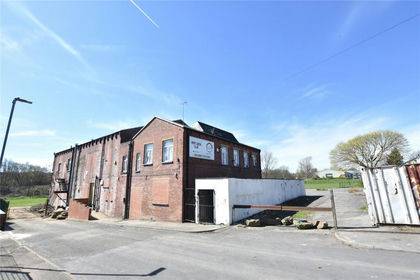 Commercial Land for sale in Leeds West and Pudsey