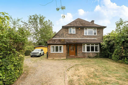 1.5 acres of House with Land for sale in Chaldon