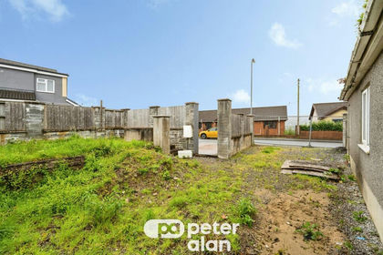 Building Plot for sale in Coedffranc