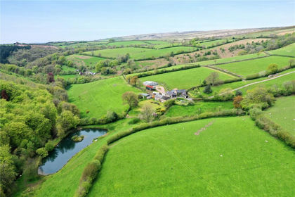 64 acres of Agricultural Land for sale in Molland