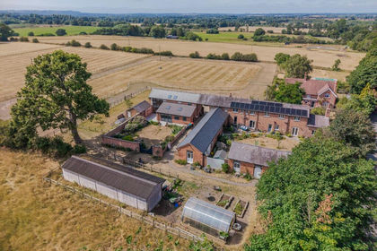 7.4 acres of House with Land for sale in Hartford