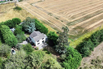 1 acre of House with Land for sale in Stickney