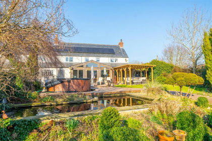 1 acre of Development Land for sale in Gristhorpe