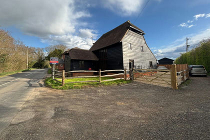 Barn Conversion for sale in Collier Street