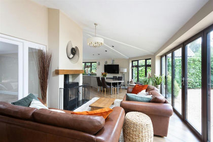 2.7 acres of House with Land for sale in Wombleton