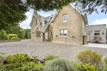 1 acre of House with Land for sale in Livingston