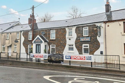 Commercial Land for sale in Gwaun-Cae-Gurwen