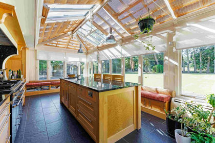 1.7 acres of House with Land for sale in Sunninghill and Ascot
