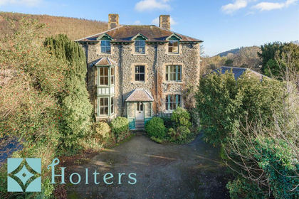 1 acre of House with Land for sale in Knighton