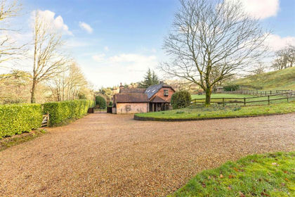 5.5 acres of Land for sale in Milland