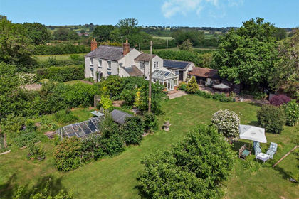 10 acres of House with Land for sale in Bosbury