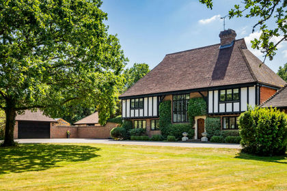 3 acres of Country Home for sale in Hartfield