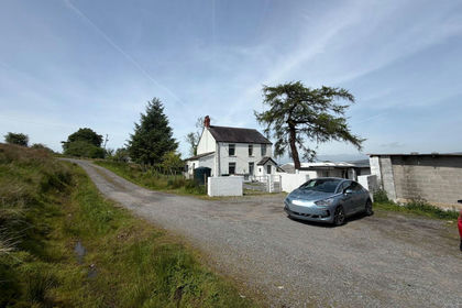 1 acre of Agricultural Land for sale in Gwaun-Cae-Gurwen