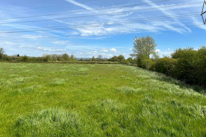 1.2 acres of Cheap Land for auction in Highbridge