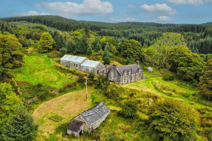 2.1 acres of Farmhouse for sale in Argyll, Bute and South Lochaber