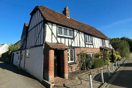 Land for sale in Sedlescombe