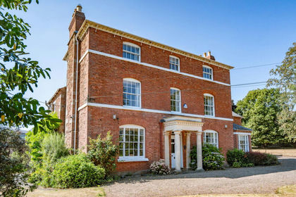 4 acres of House with Land for sale in Aston Ingham