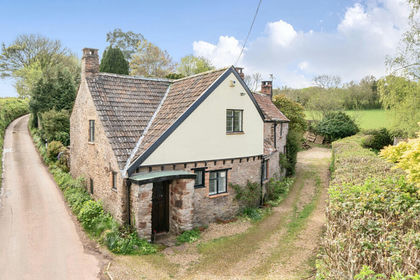 1 acre of Cottage for sale in Spaxton