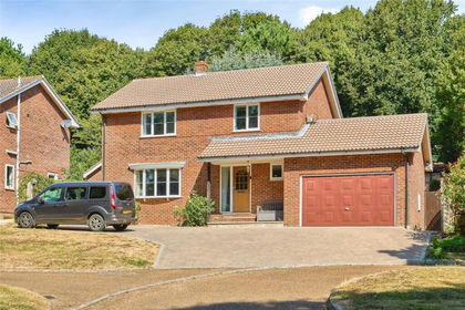 4 acres of House with Land for sale in Shorwell