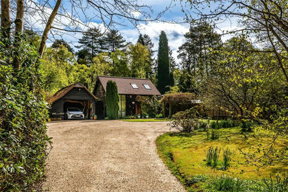 Land for sale in Newdigate