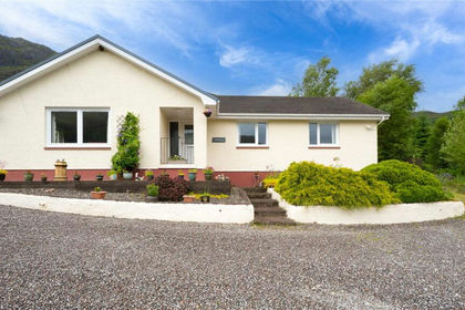 1 acre of House with Land for sale in Inverness, Skye and West Ross-shire