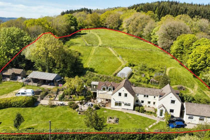 2.5 acres of House with Land for sale in Taynton