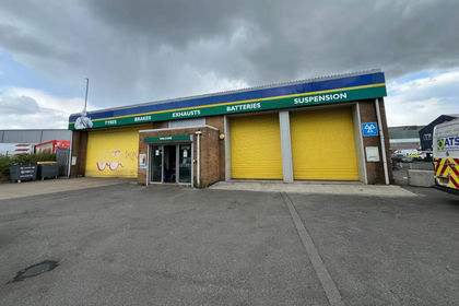 Warehouse for sale in Colnbrook with Poyle